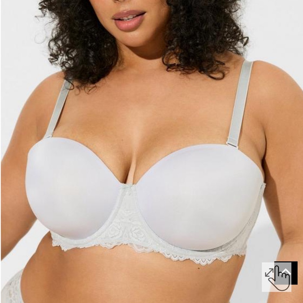 TORRID Bombshell Everyday Strapless Light-Lined Bra 42DDD